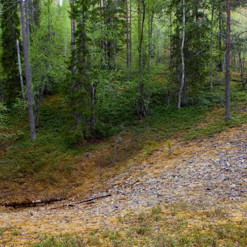 Näkymän Jumalanhaudan pohjalle