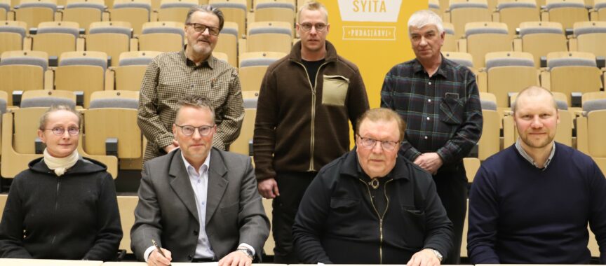 Elinvoimalupauksen allekirjoittajat