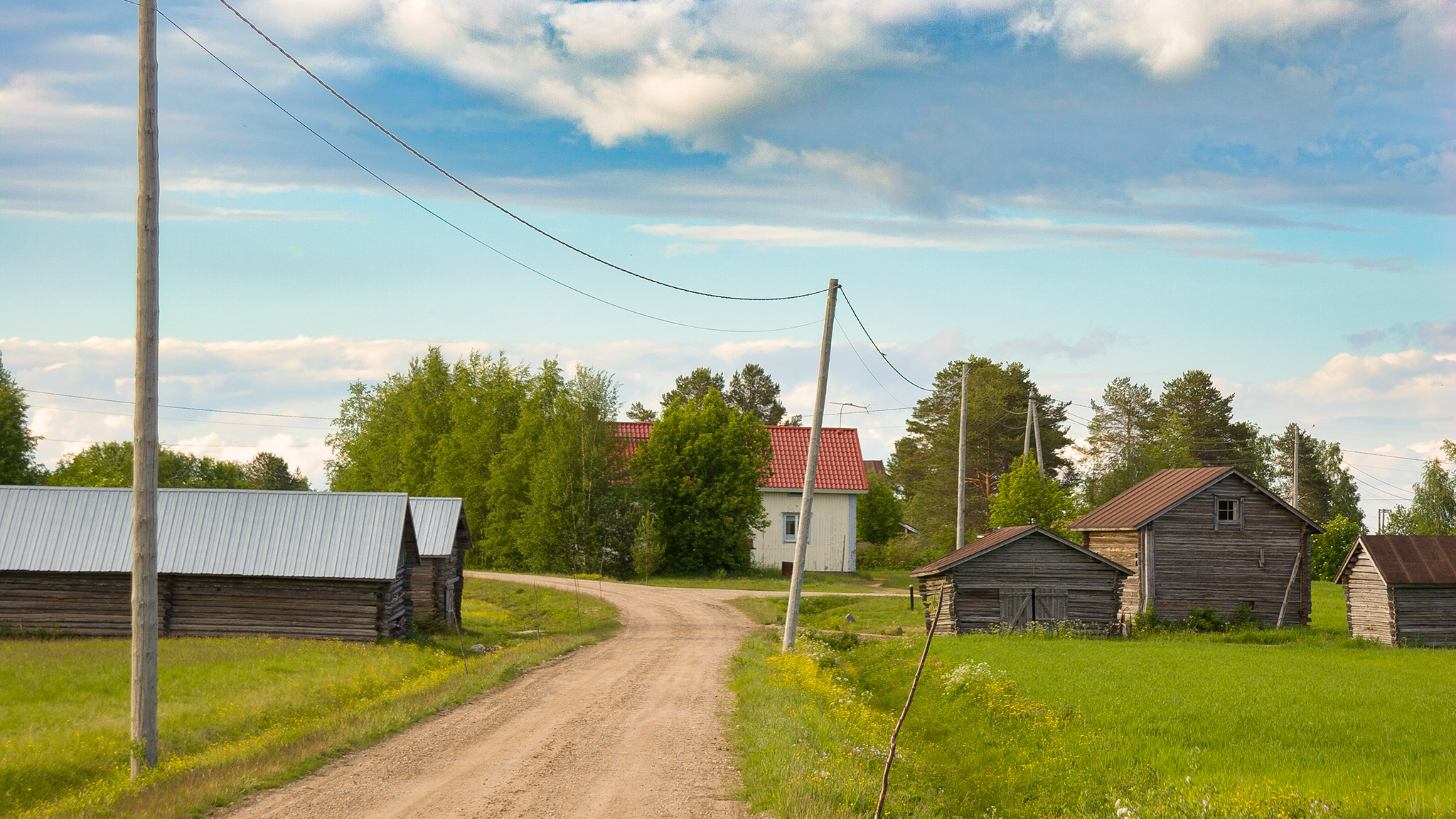 Kylänraittia Livolla
